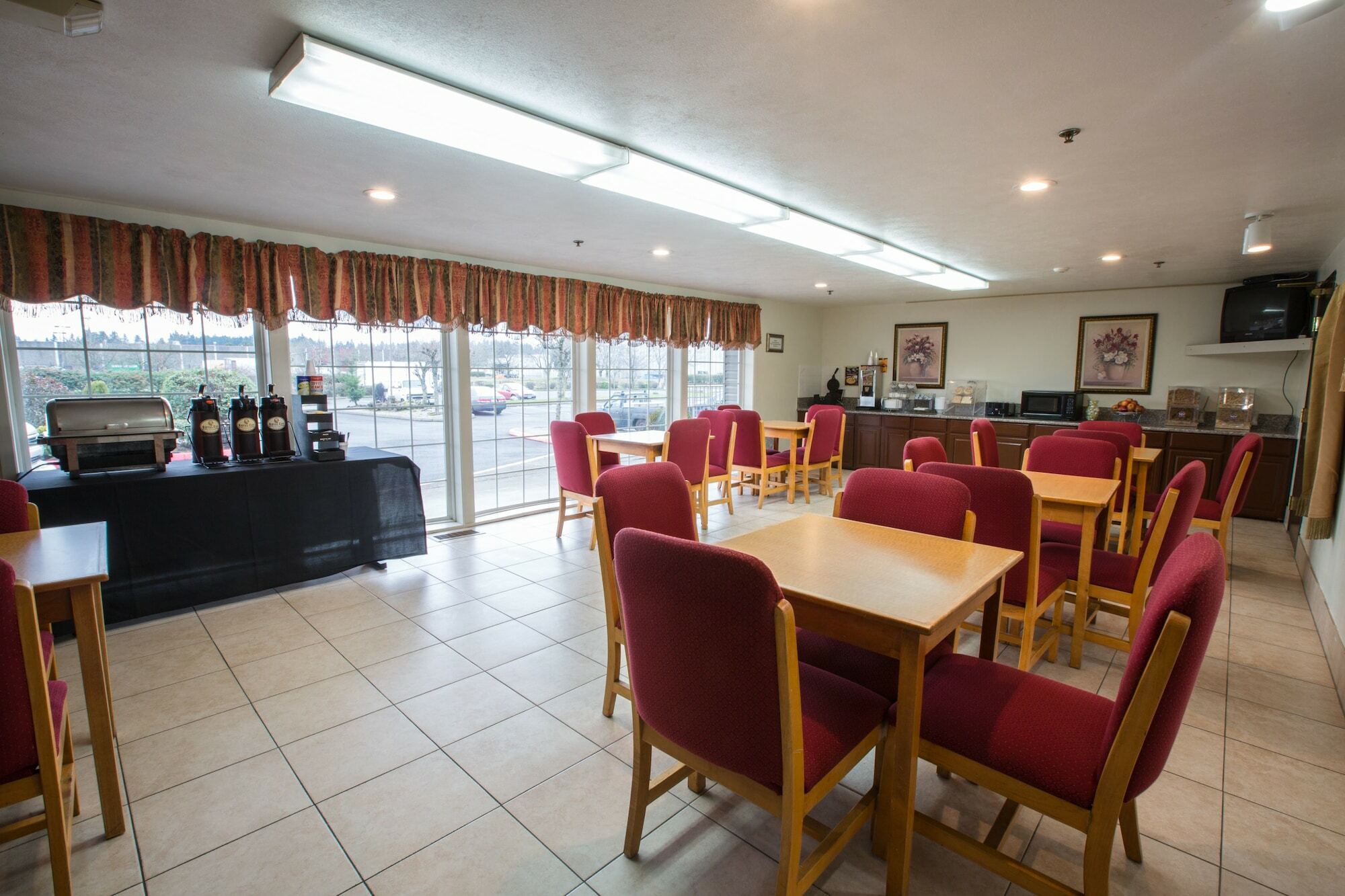 Bridgeway Inn & Suites - Portland Airport Gresham Ngoại thất bức ảnh